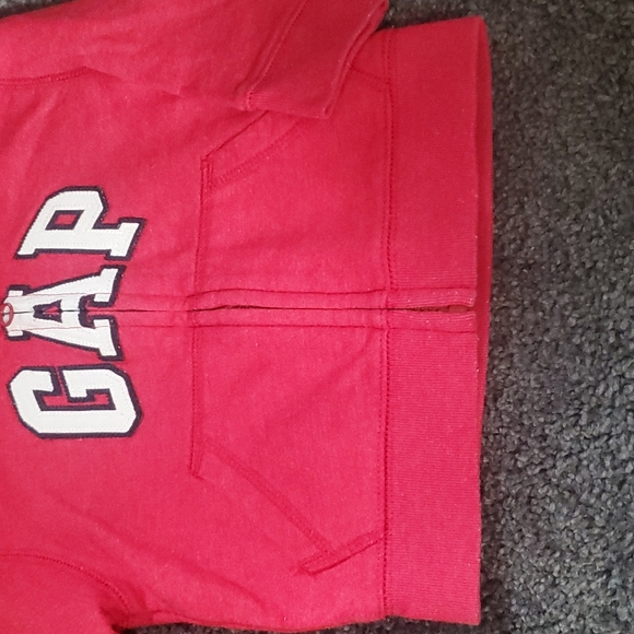 babyGAP Full Zip Hoodie Red Size 6-12 Months - Picture 2 of 11